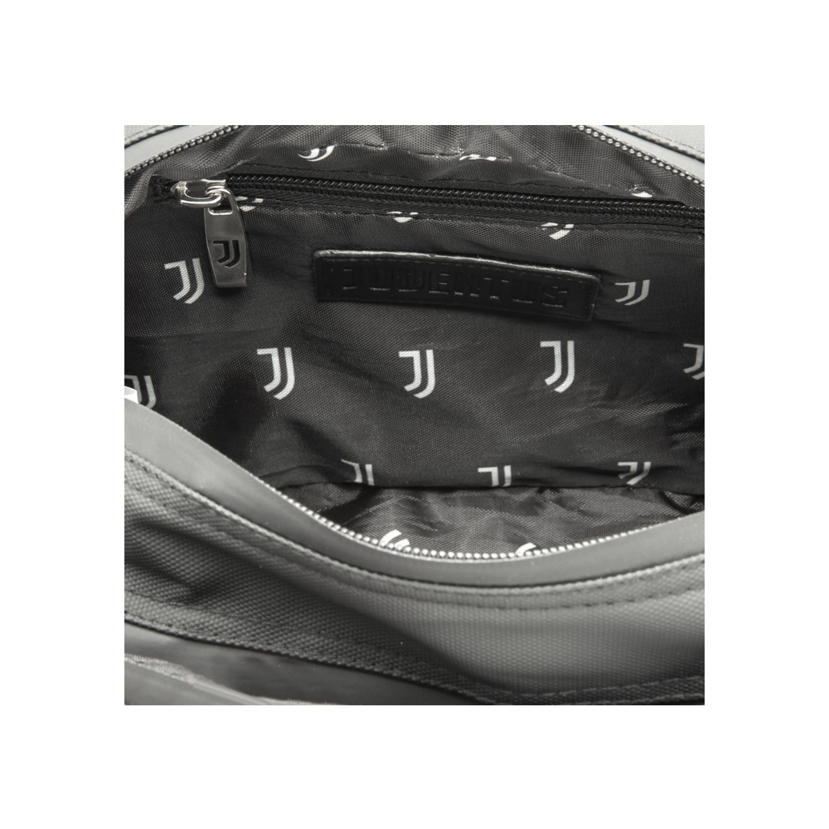 POCHETTE TRAVEL est.60%PVC 40%PL int.100%PL JUVENTUS