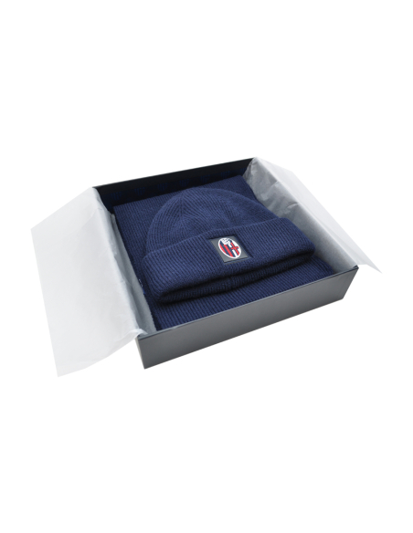 SET SCIARPA E CAPPELLO CON RICAMO IN BOX 47%PC 31%PL 22%NY BOLOGNA