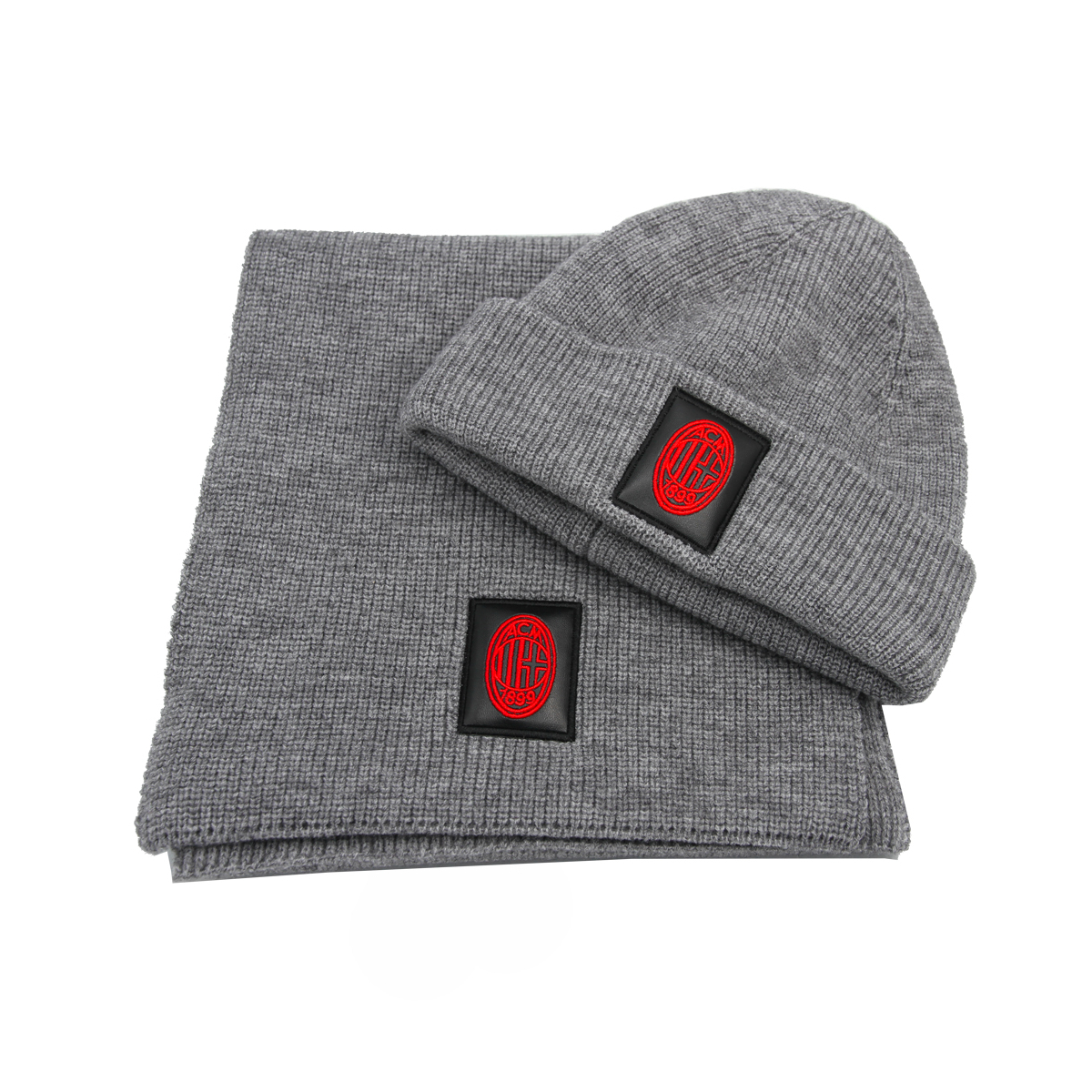 SET SCIARPA E CAPPELLO CON RICAMO IN BOX 47%PC 31%PL 22%NY MILAN