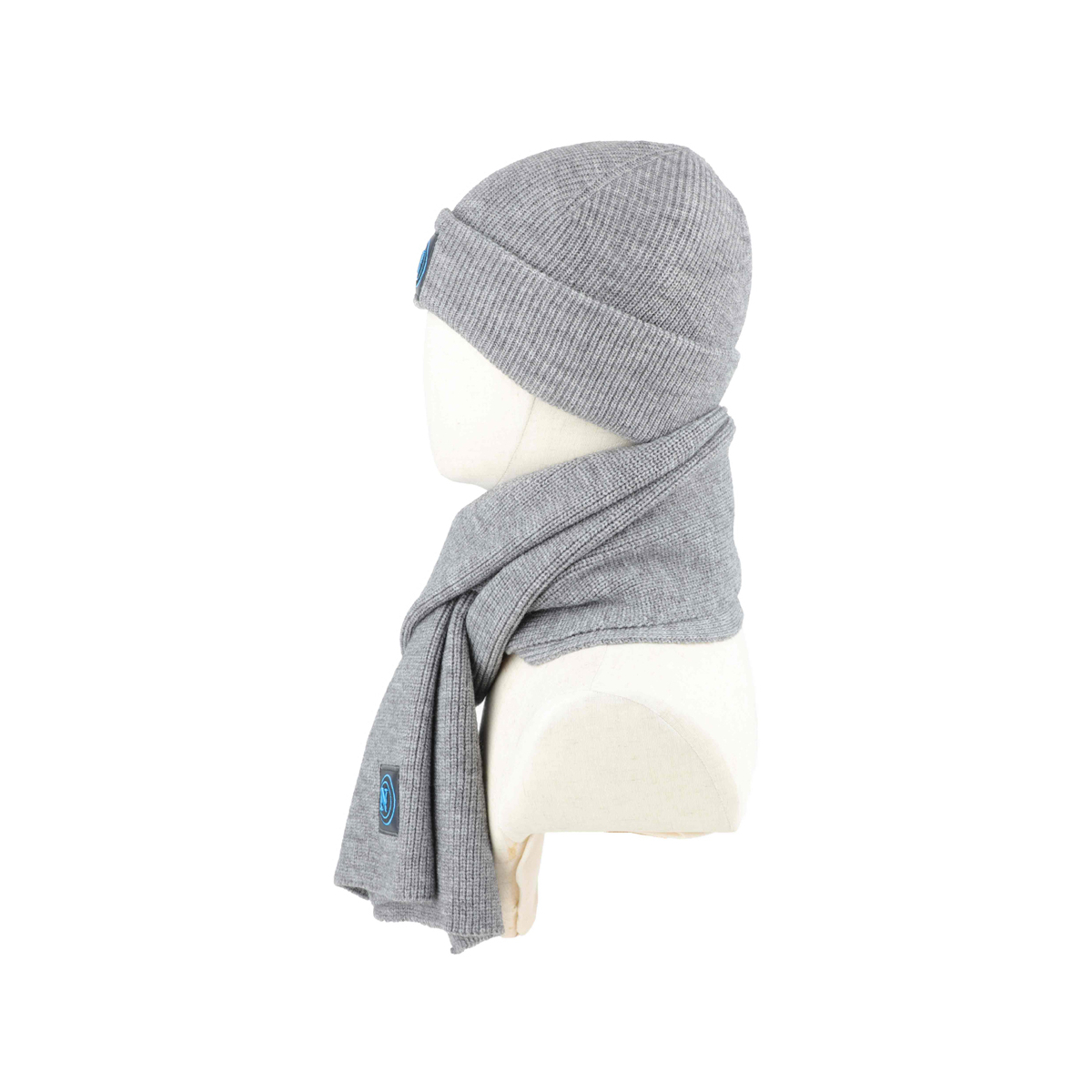 SET SCIARPA E CAPPELLO CON RICAMO IN BOX 47%PC 31%PL 22%NY SSC NAPOLI
